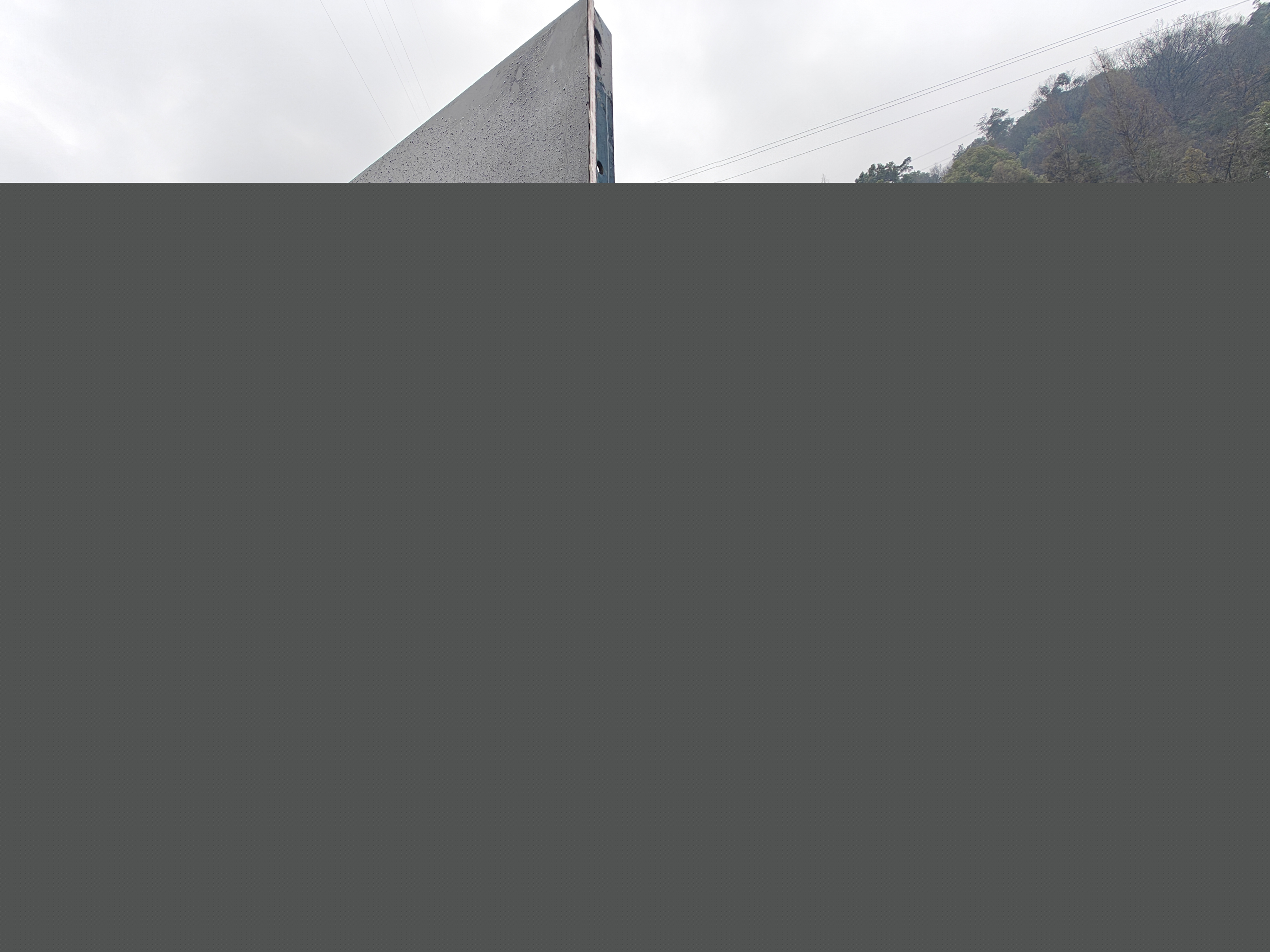 粘貼雙面膠防止跑漿